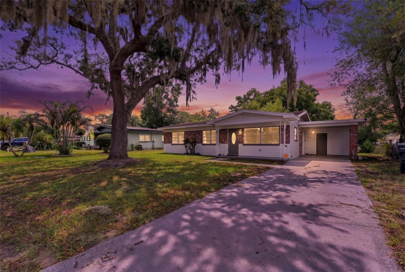 Single Family Residence em TAMPA, FL - Daniel Dourado