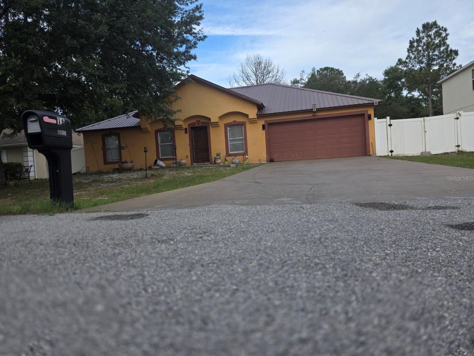 Single Family Residence em KISSIMMEE, FL - Daniel Dourado