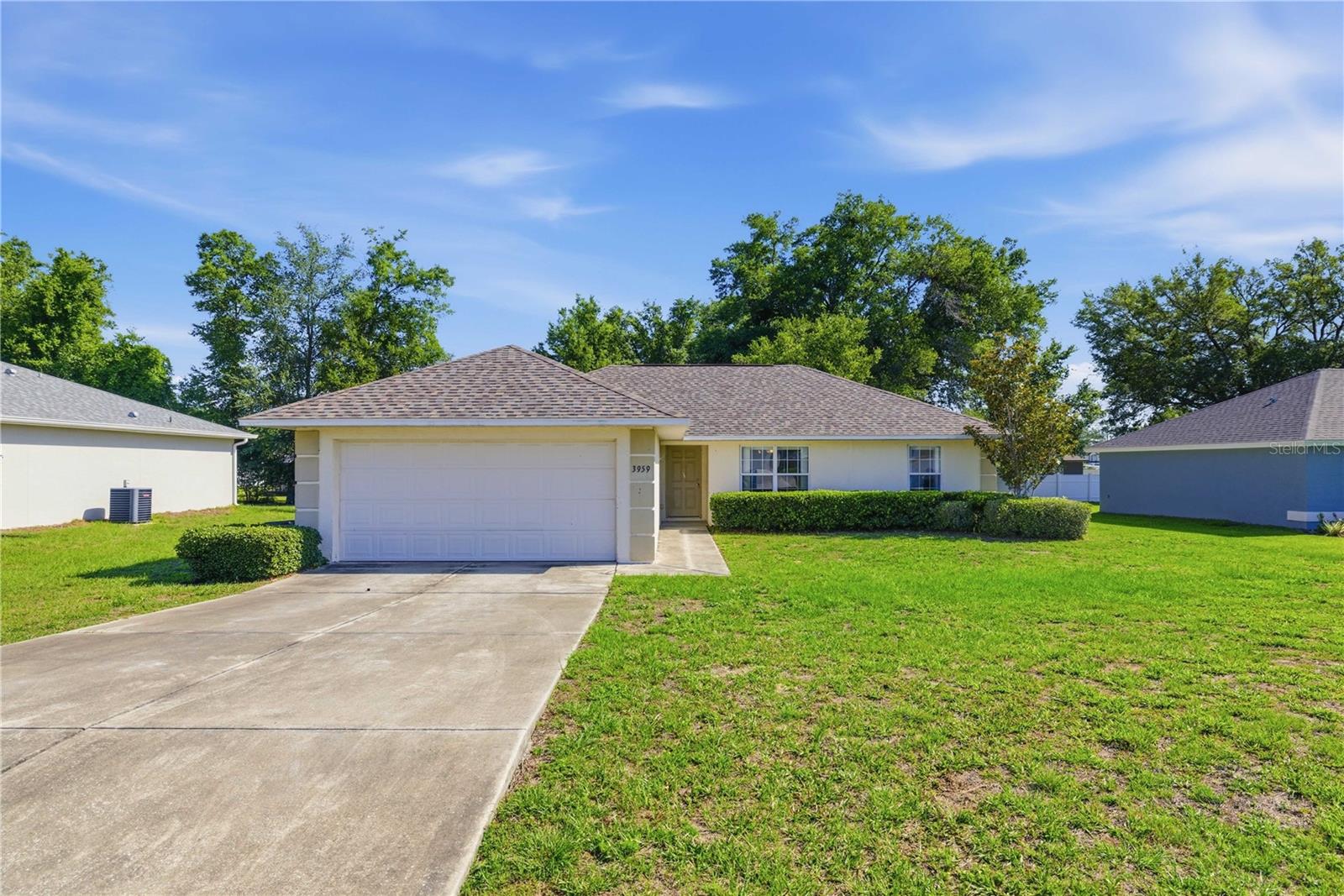 Single Family Residence in OCALA, FL - Daniel Dourado