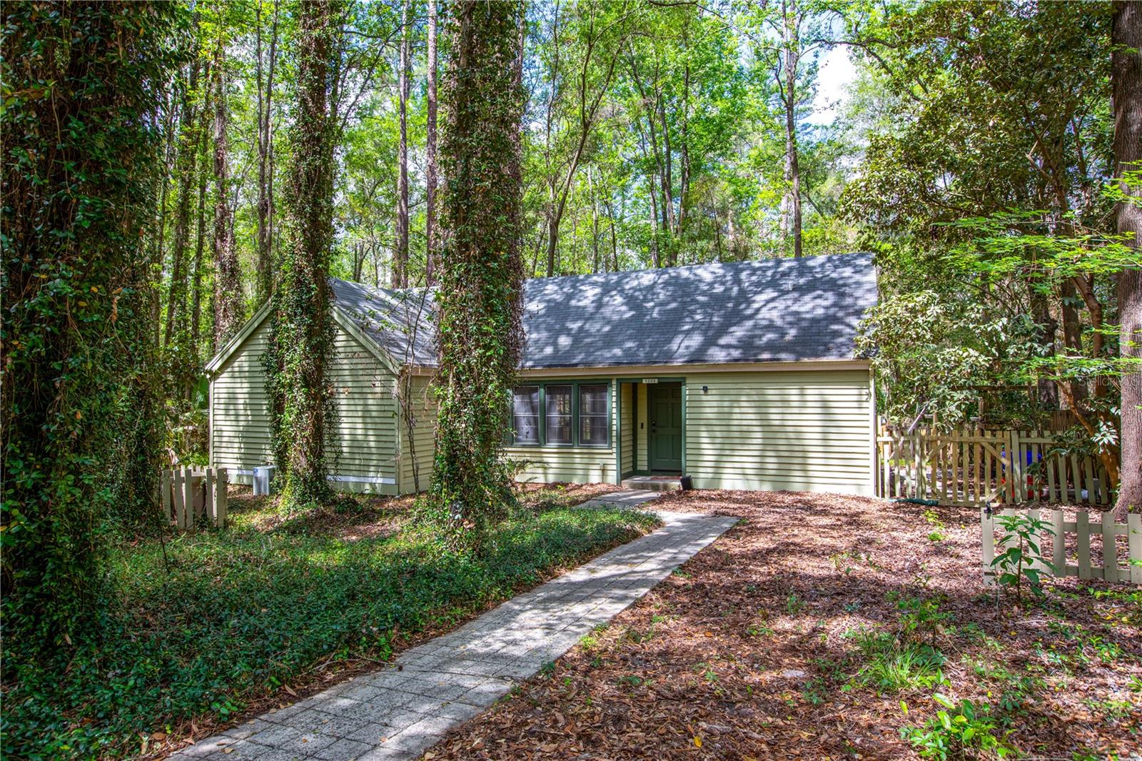 Single Family Residence em GAINESVILLE, FL - Daniel Dourado