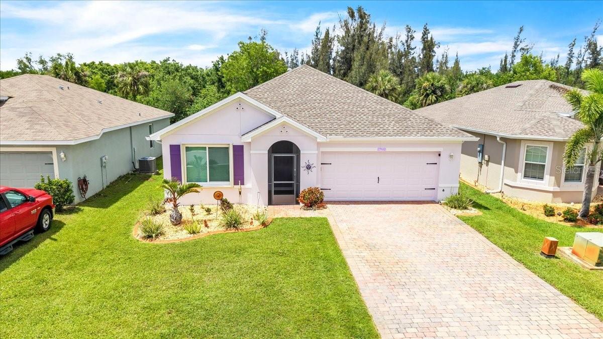 Single Family Residence in PUNTA GORDA, FL - Daniel Dourado