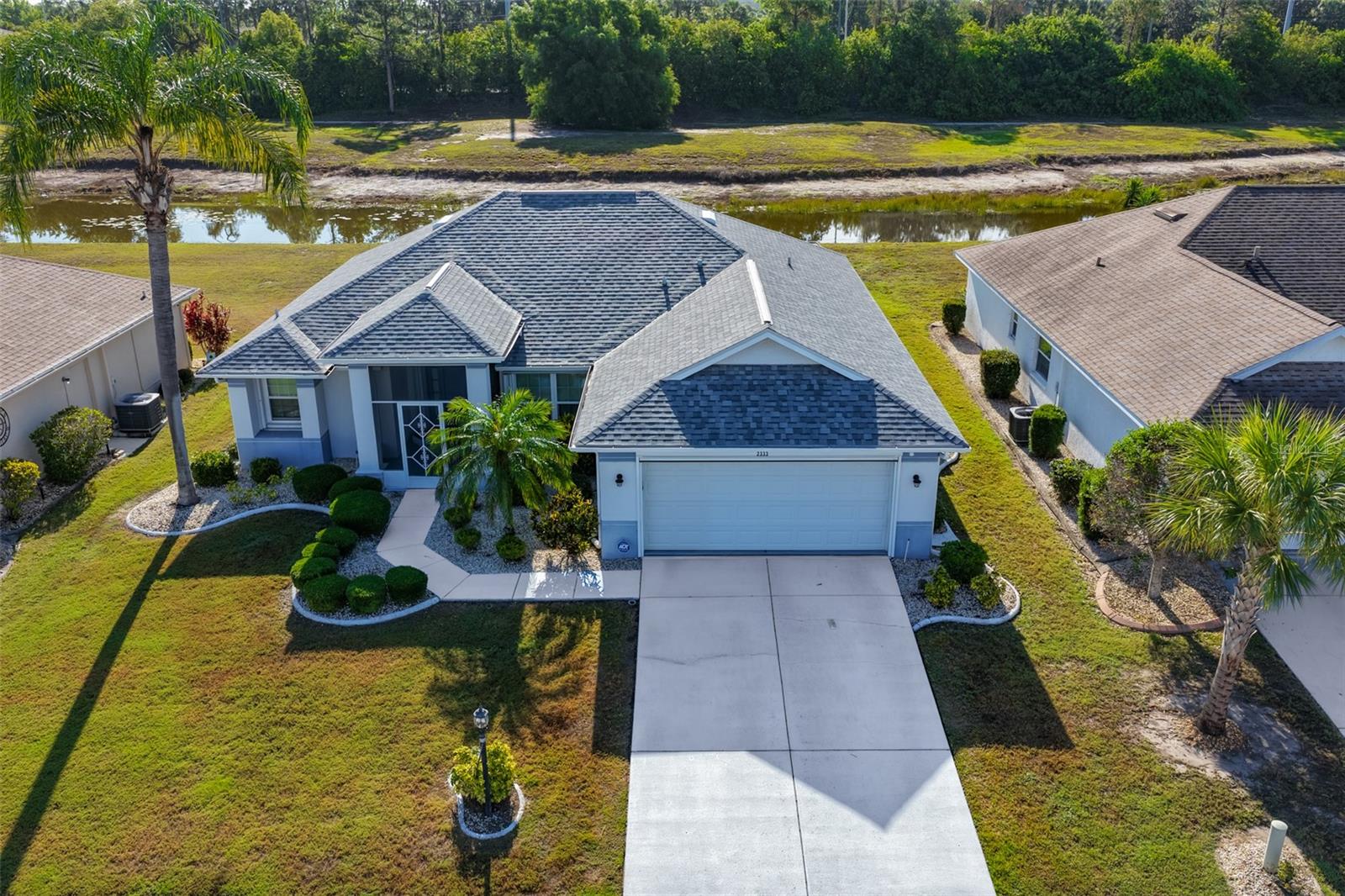 Single Family Residence in SUN CITY CENTER, FL - Daniel Dourado