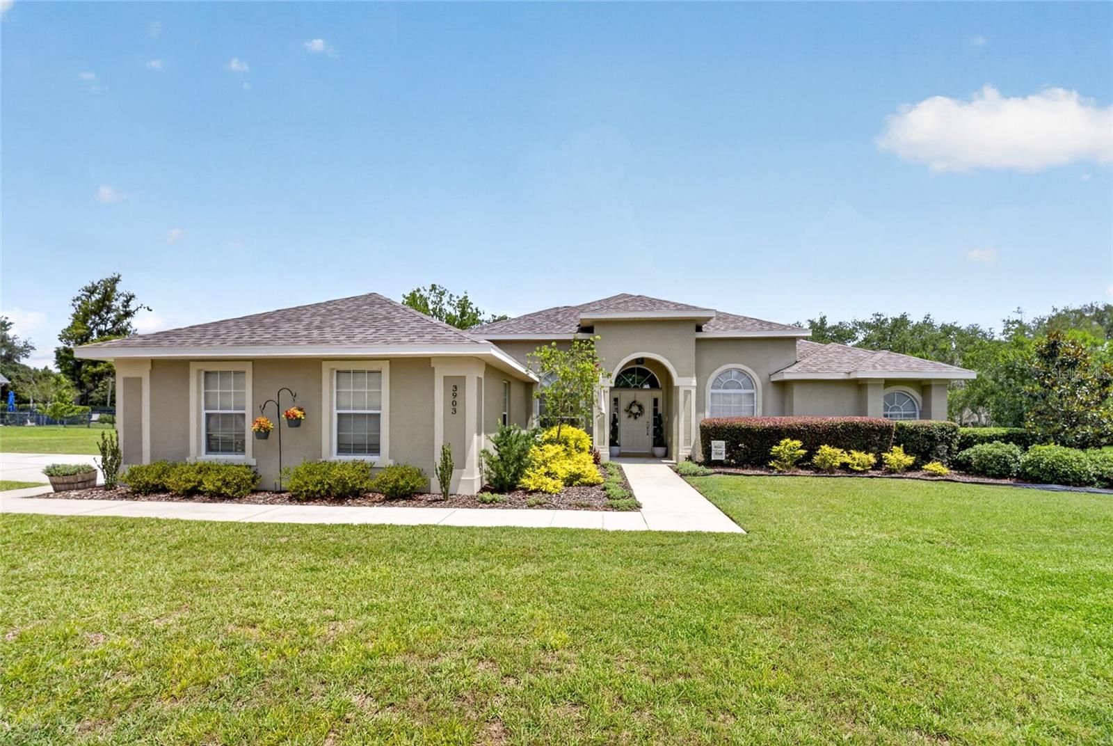 Single Family Residence in OCALA, FL - Daniel Dourado