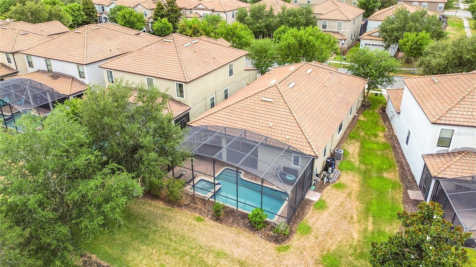 Single Family Residence in DAVENPORT, FL - Daniel Dourado