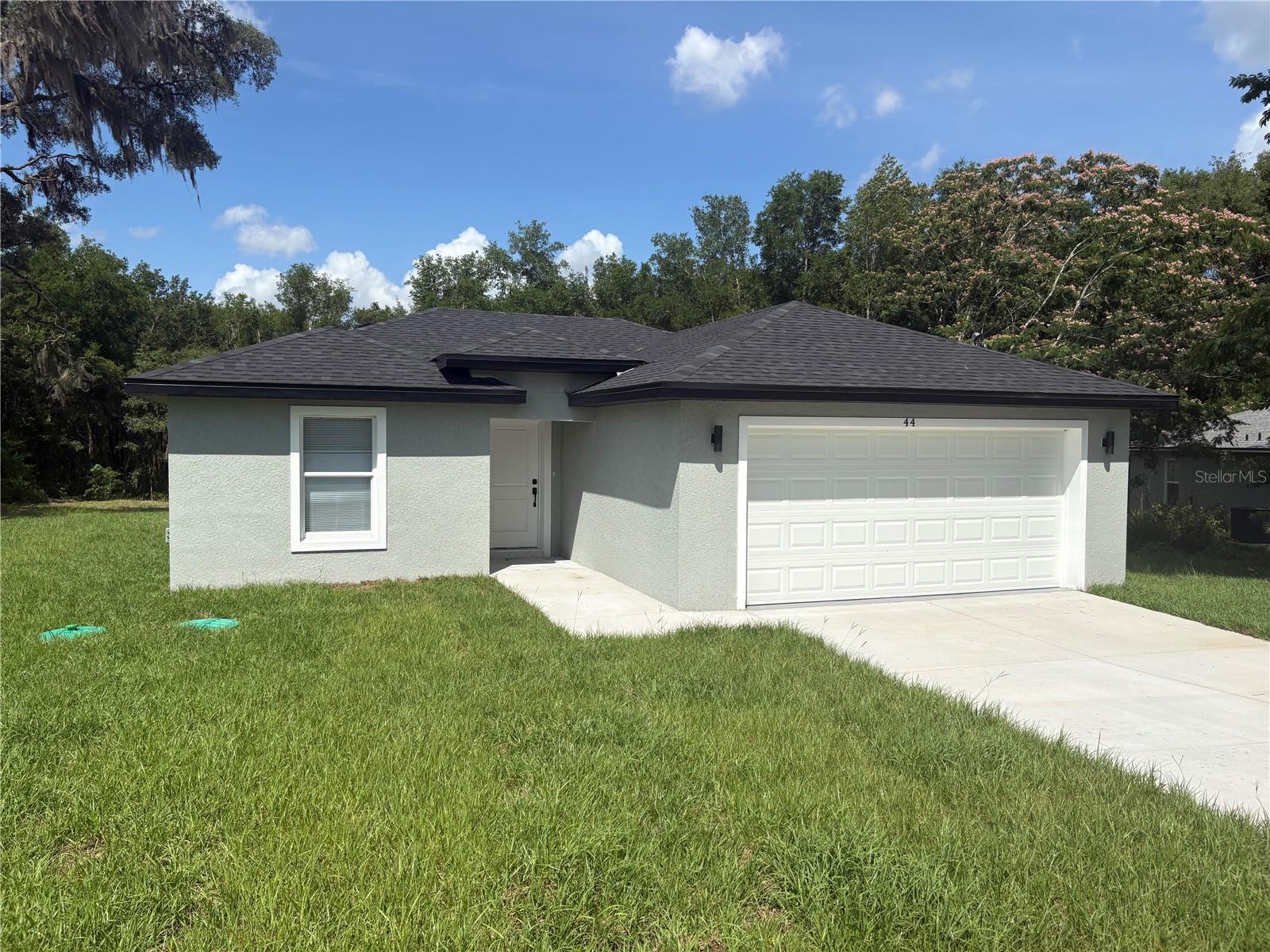 Single Family Residence in OCALA, FL - Daniel Dourado
