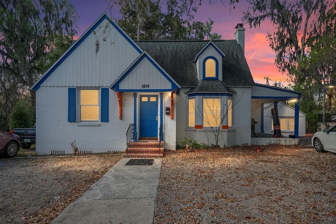Single Family Residence em GAINESVILLE, FL - Daniel Dourado