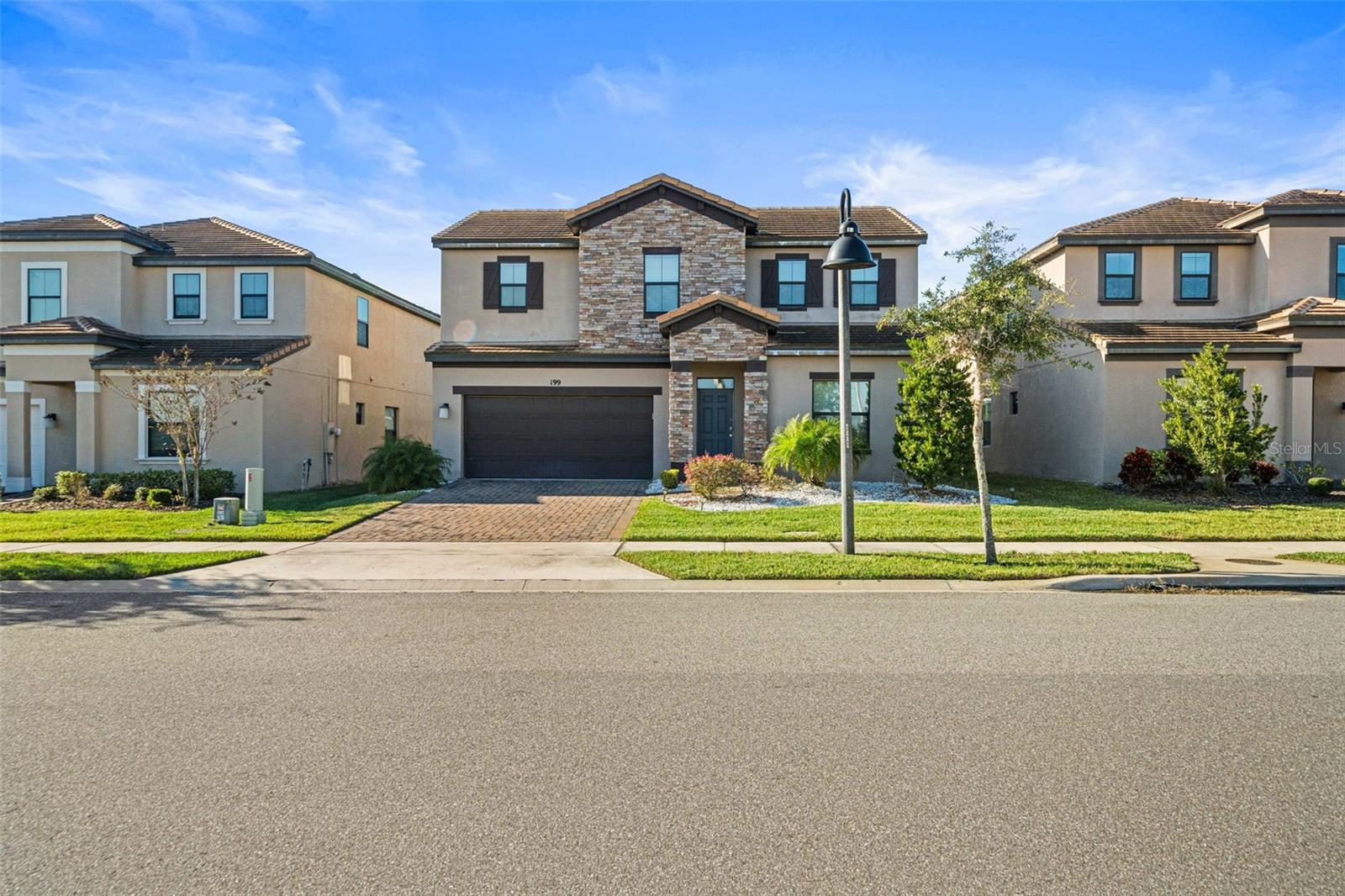 Single Family Residence in HAINES CITY, FL - Daniel Dourado