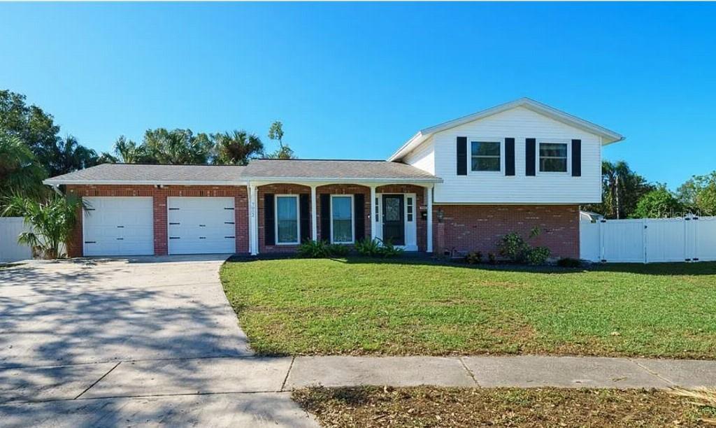 Single Family Residence em TAMPA, FL - Daniel Dourado