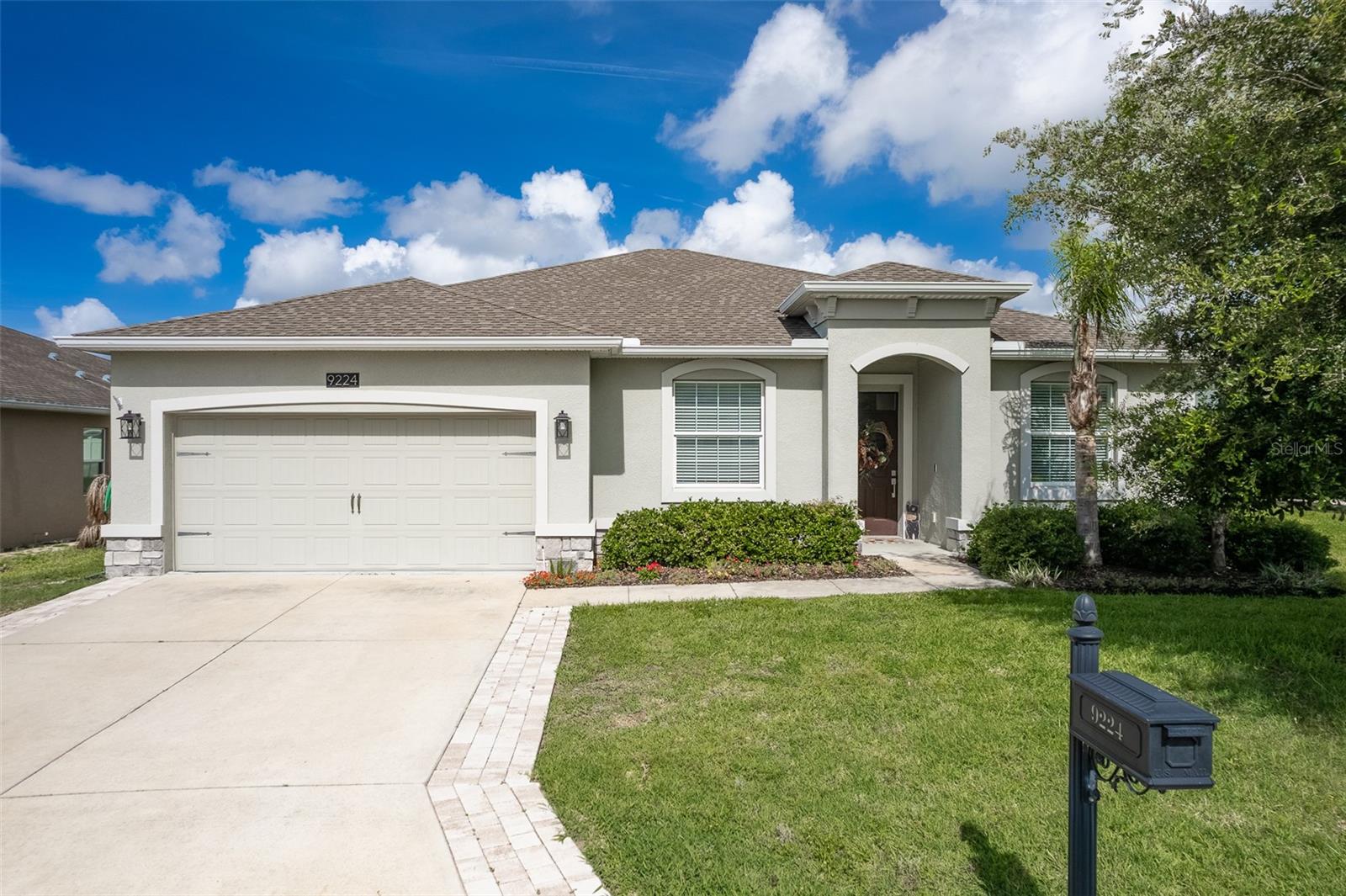 Single Family Residence in OCALA, FL - Daniel Dourado