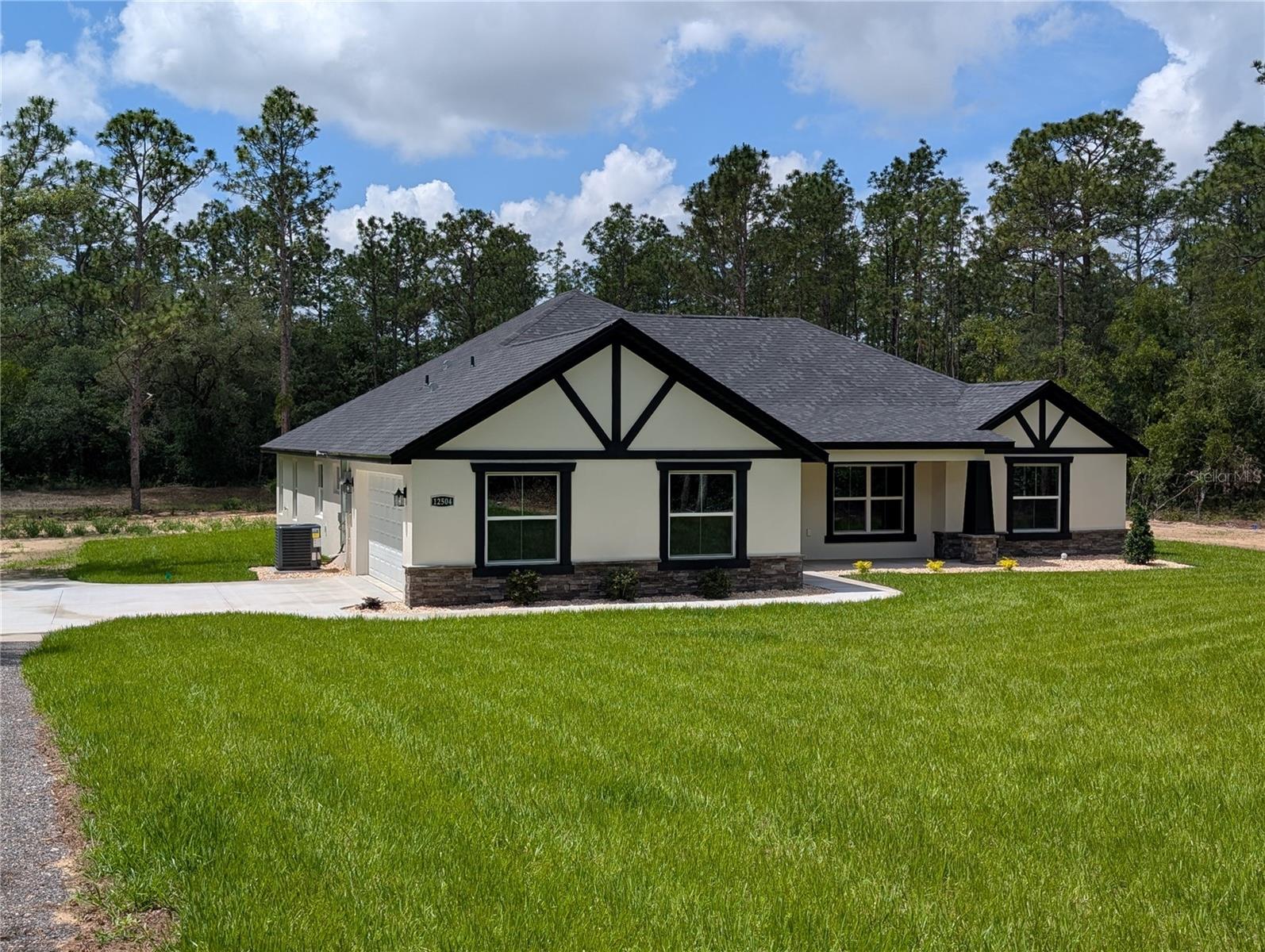 Single Family Residence em DUNNELLON, FL - Daniel Dourado
