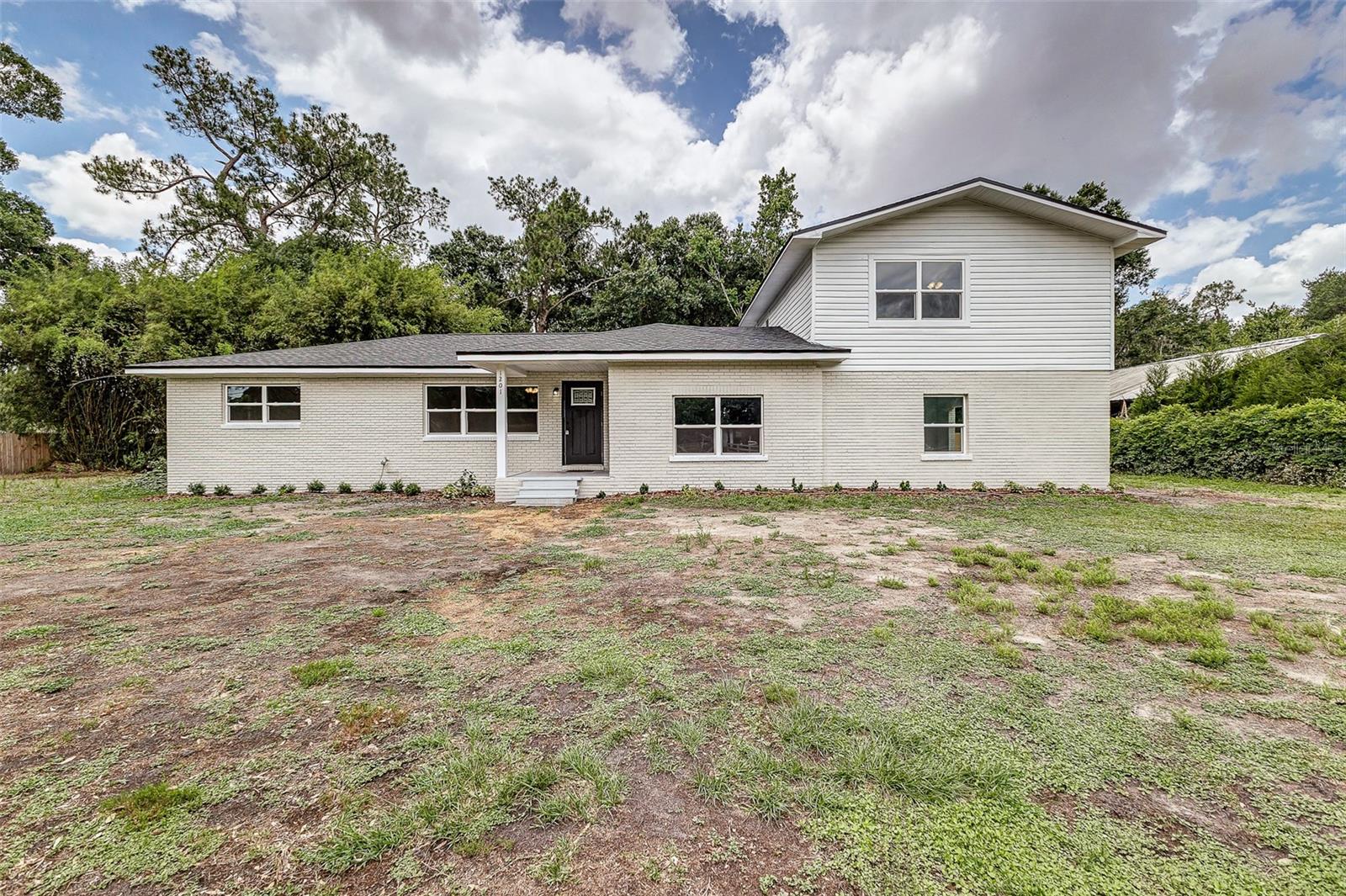 Single Family Residence in LAKELAND, FL - Daniel Dourado