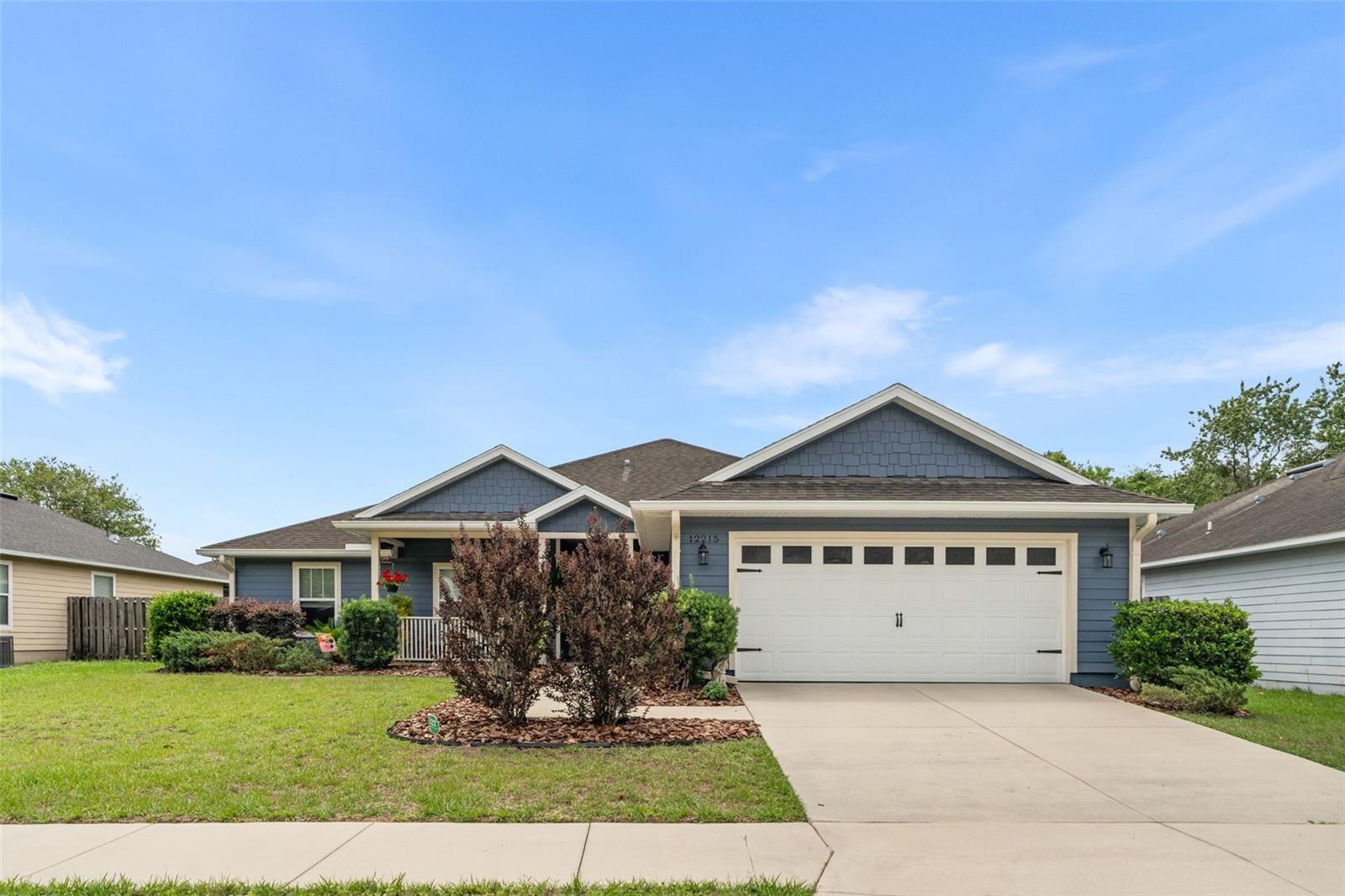 Single Family Residence em ALACHUA, FL - Daniel Dourado
