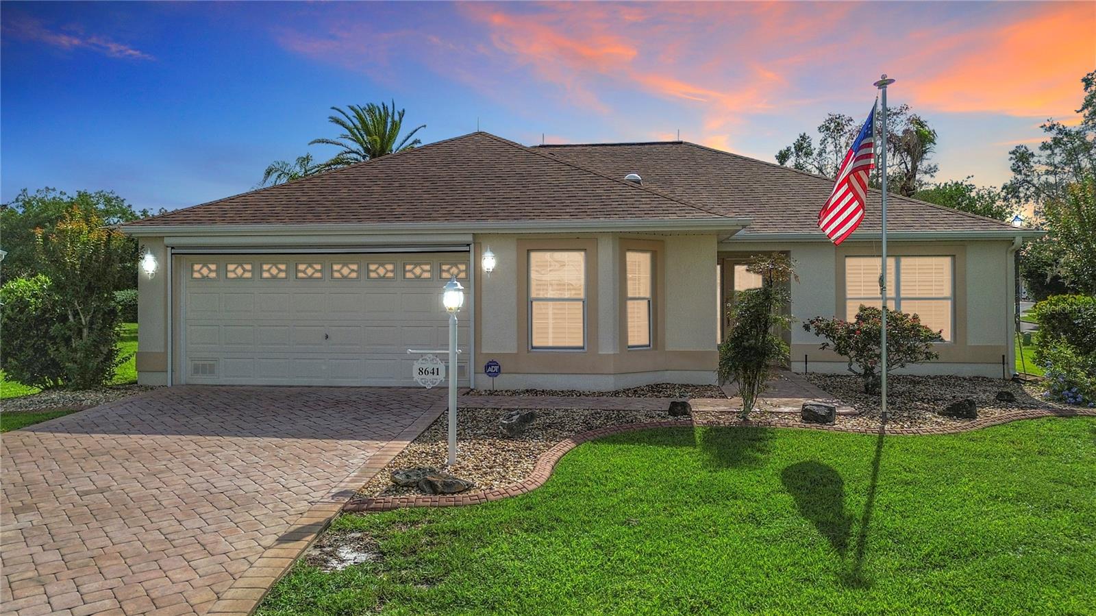 Single Family Residence in THE VILLAGES, FL - Daniel Dourado