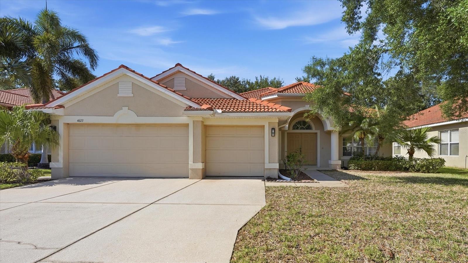 Single Family Residence em BRADENTON, FL - Daniel Dourado