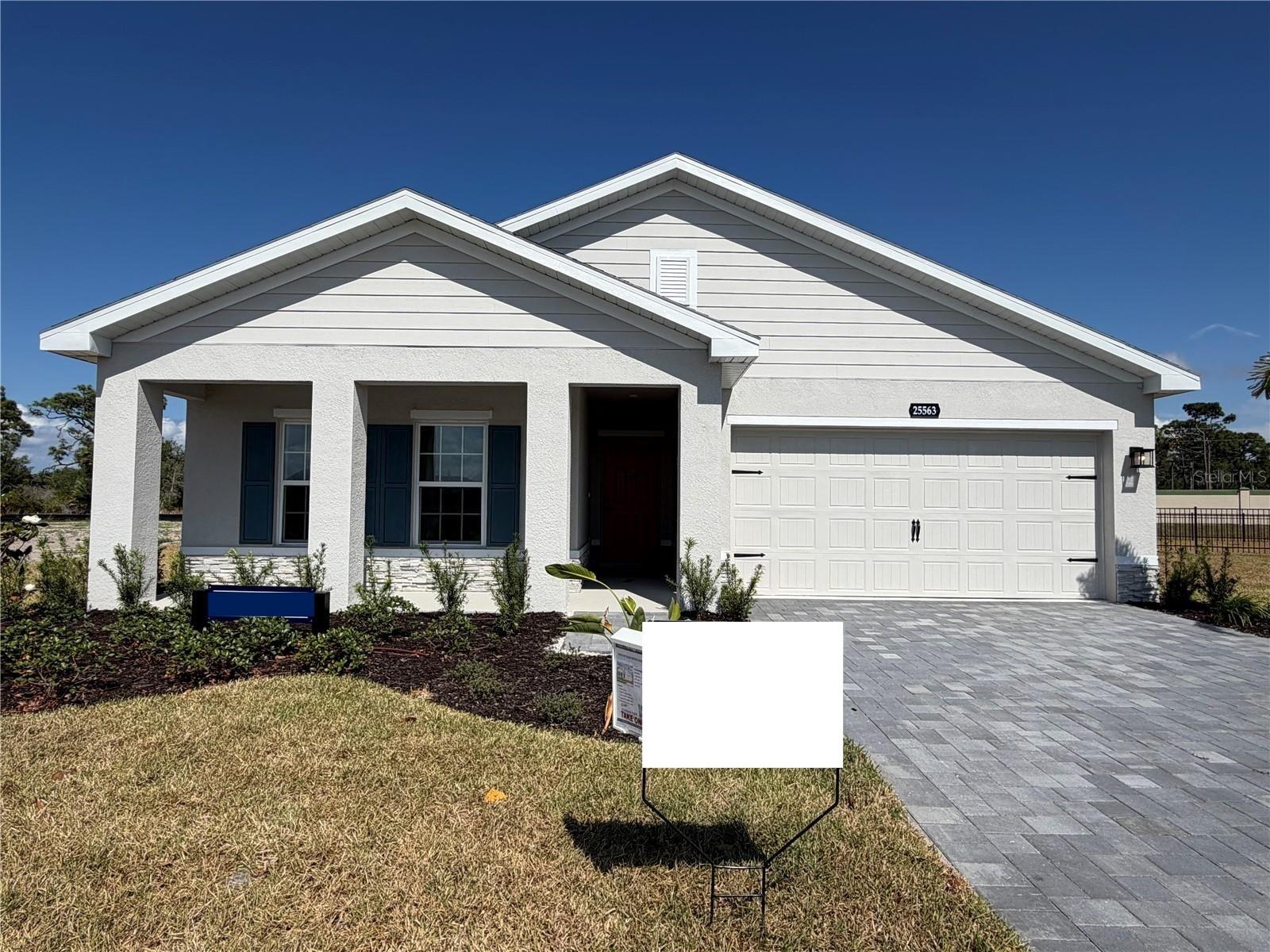 Single Family Residence in PUNTA GORDA, FL - Daniel Dourado