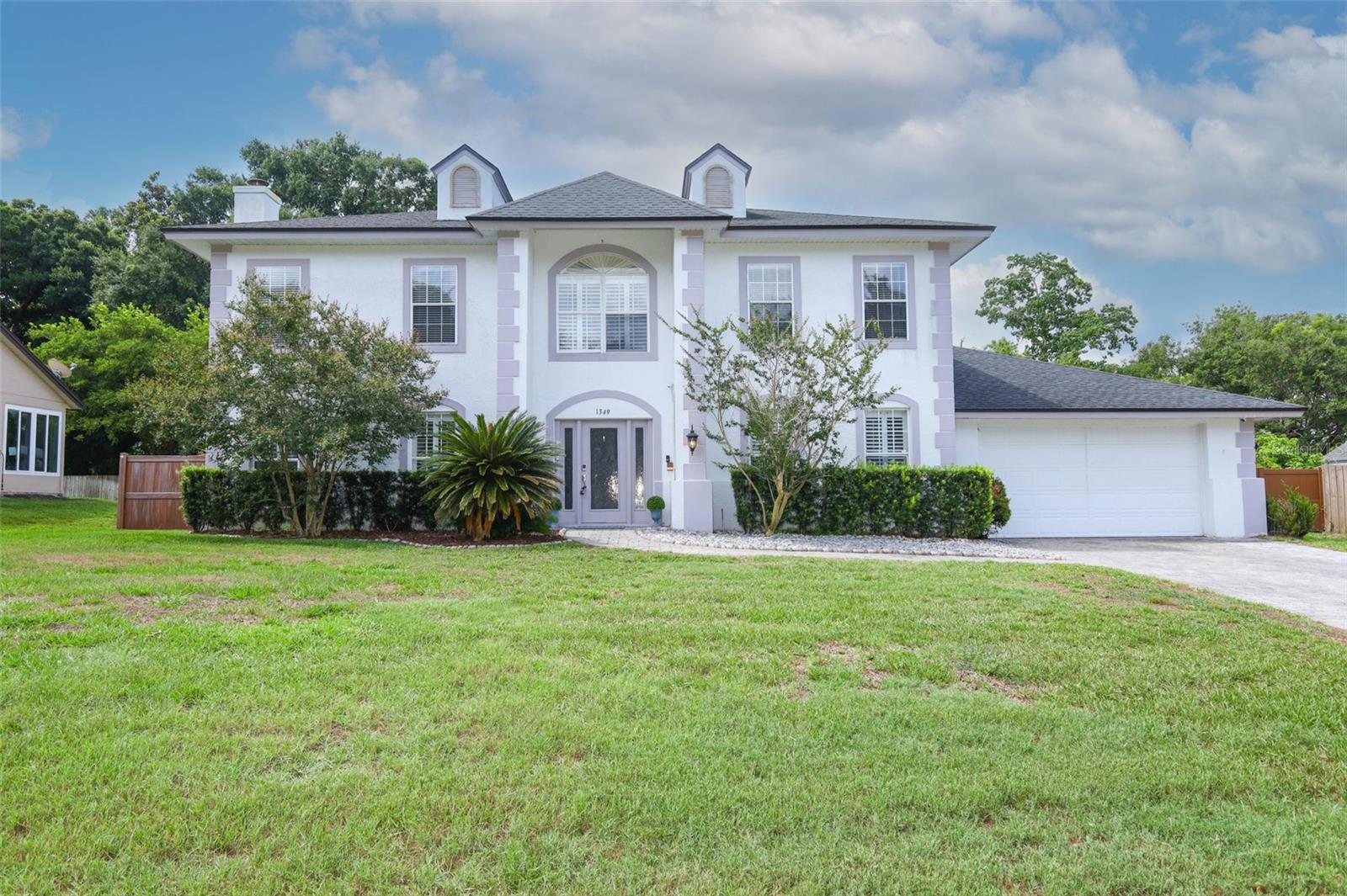 Single Family Residence in APOPKA, FL - Daniel Dourado