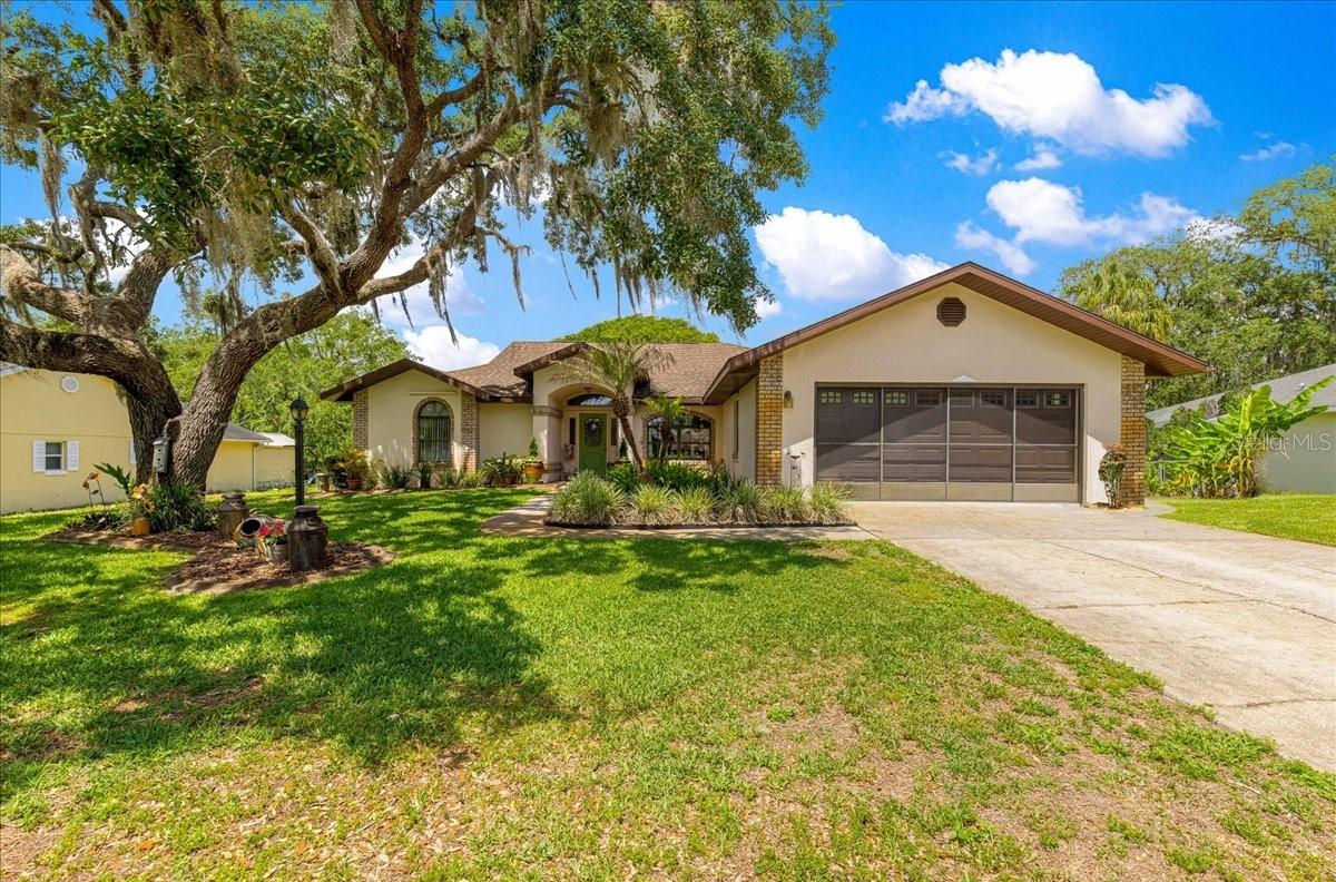 Single Family Residence em INVERNESS, FL - Daniel Dourado