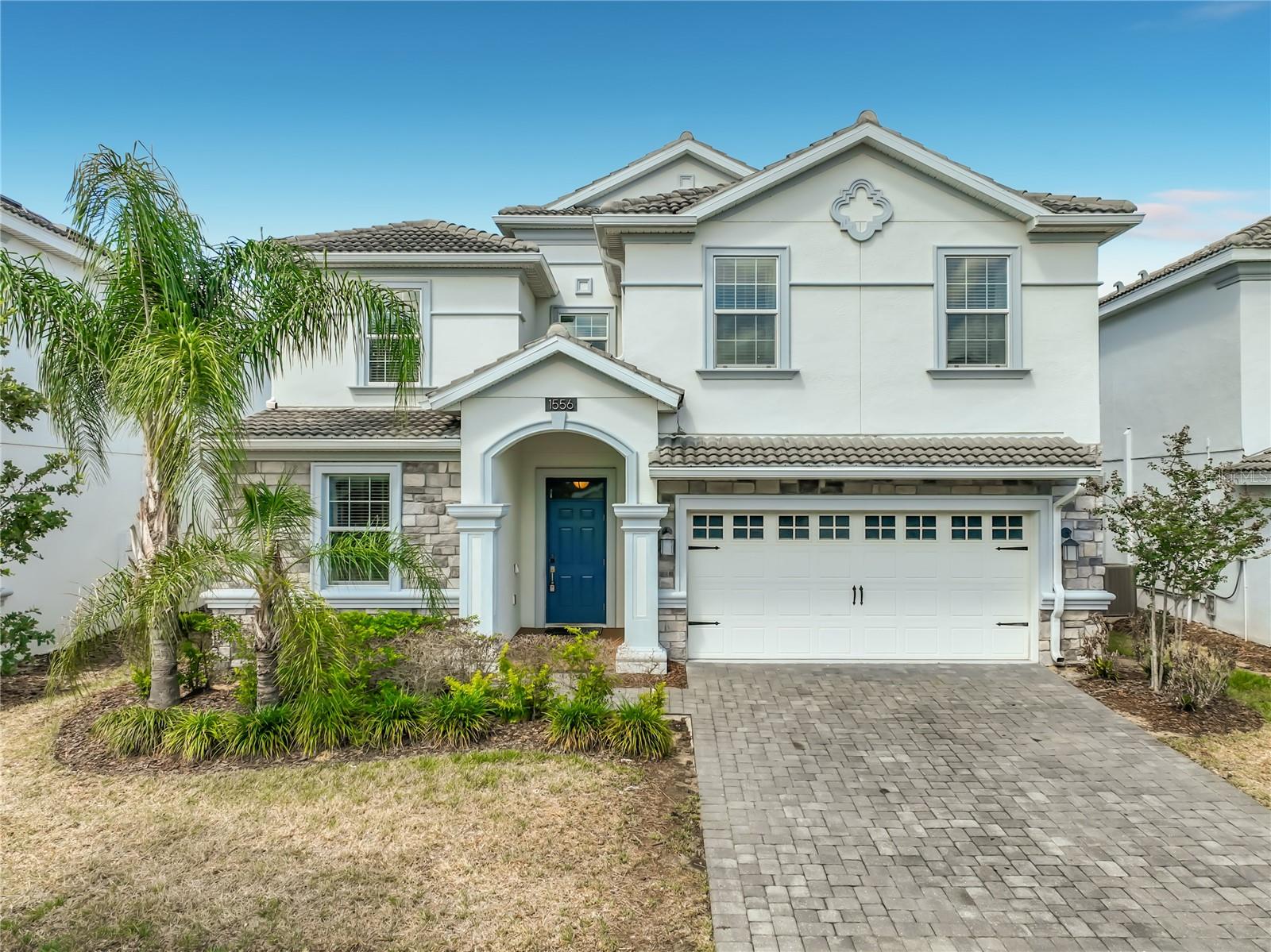 Single Family Residence in DAVENPORT, FL - Daniel Dourado