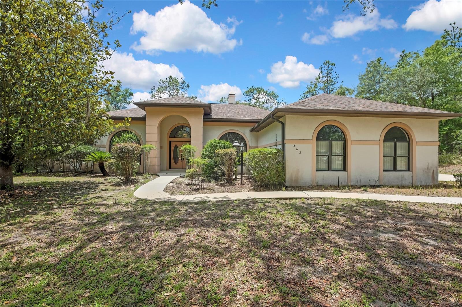 Single Family Residence in HERNANDO, FL - Daniel Dourado