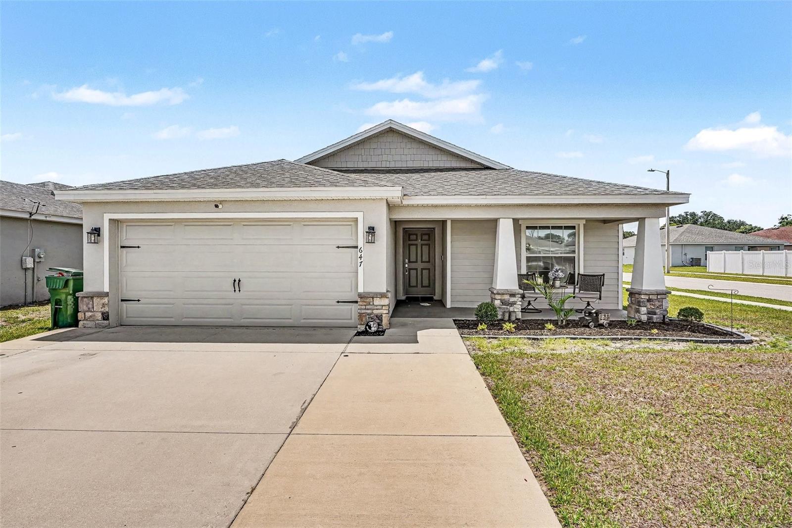 Single Family Residence em EAGLE LAKE, FL - Daniel Dourado