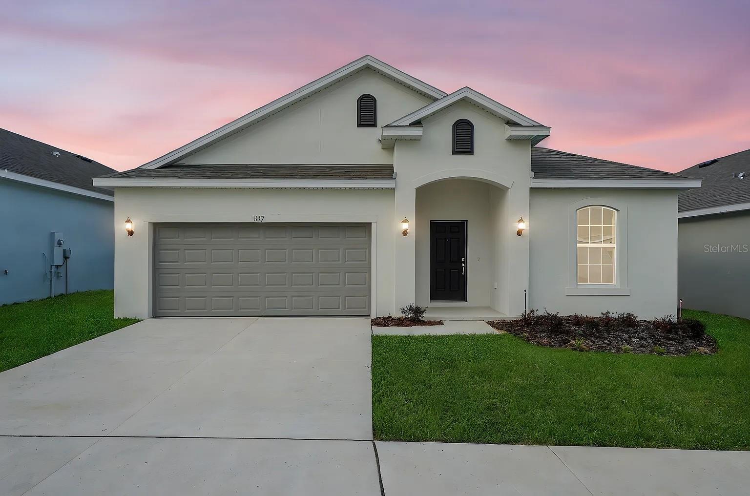 Single Family Residence in HAINES CITY, FL - Daniel Dourado