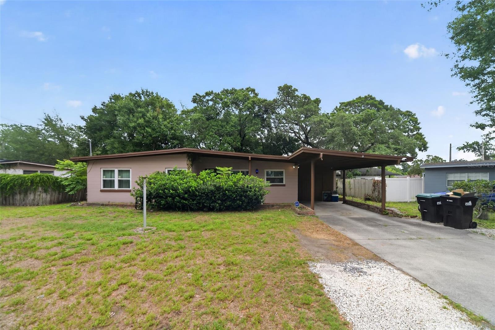 Single Family Residence em ORLANDO, FL - Daniel Dourado