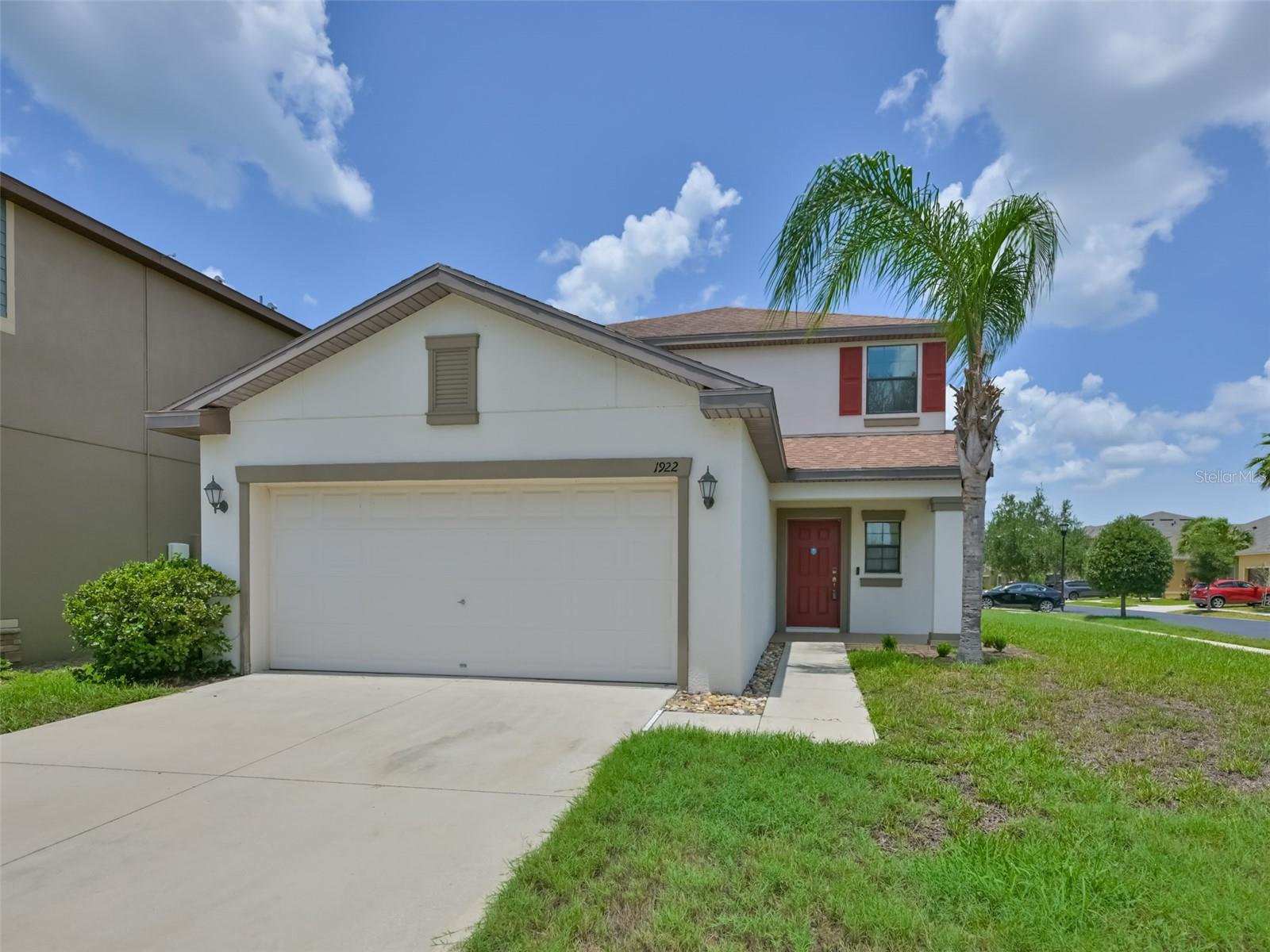 Single Family Residence in RUSKIN, FL - Daniel Dourado