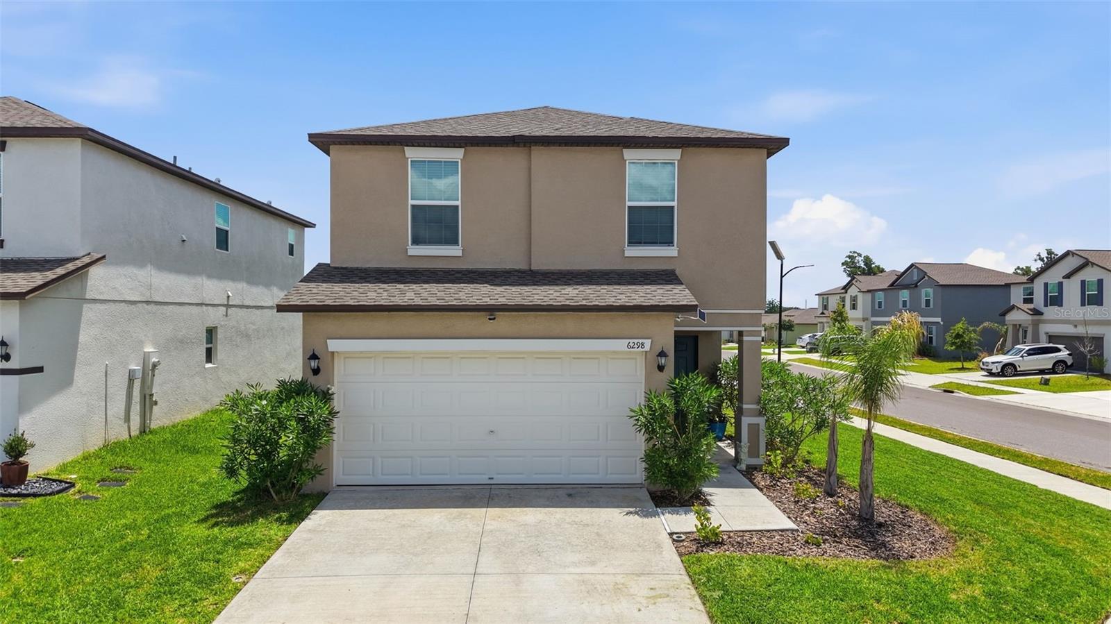 Single Family Residence em ZEPHYRHILLS, FL - Daniel Dourado
