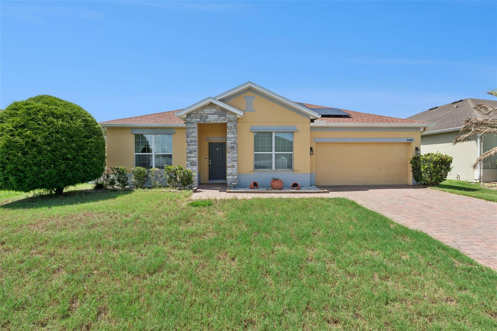 Single Family Residence em ST CLOUD, FL - Daniel Dourado