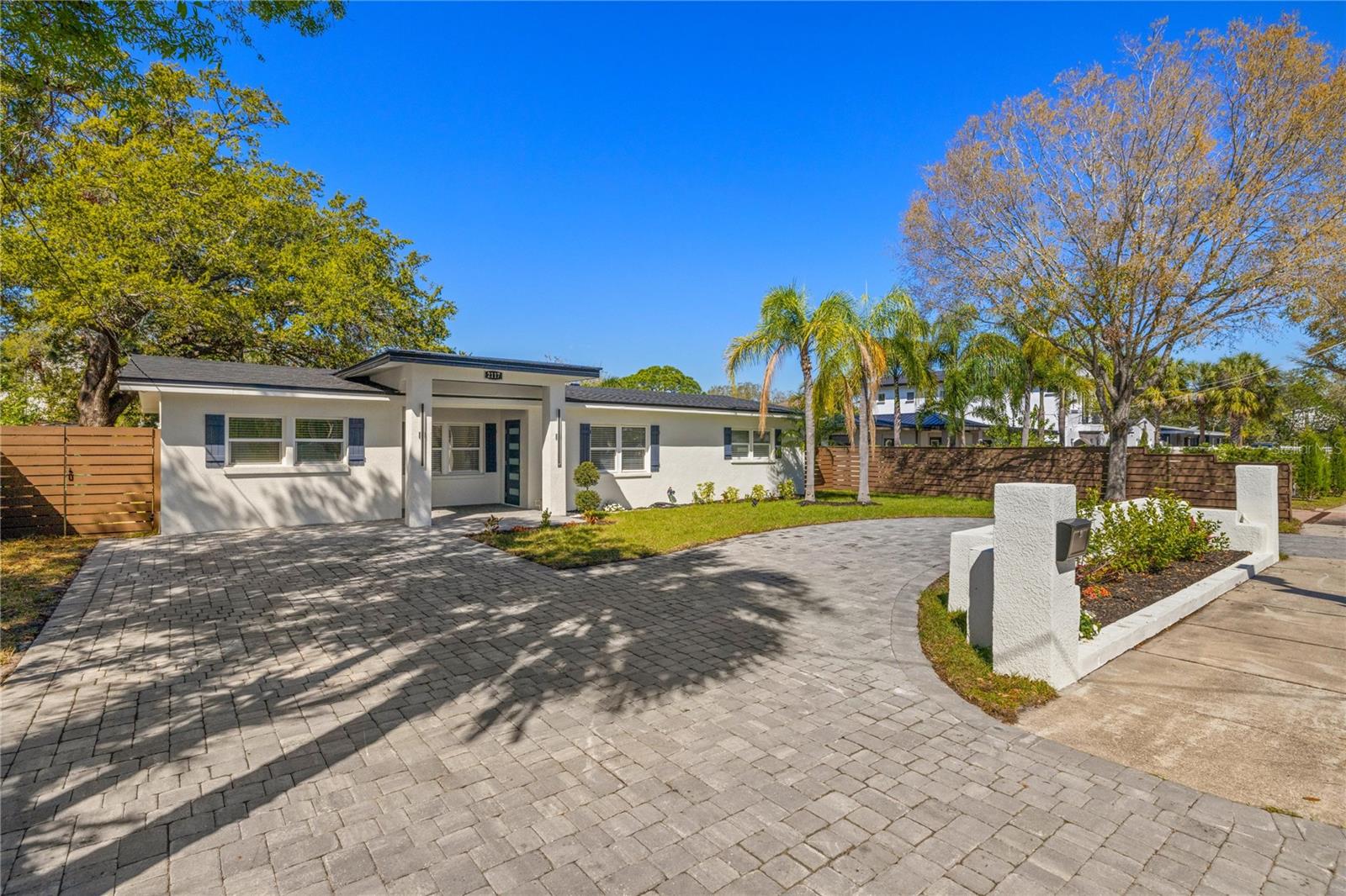 Single Family Residence em TAMPA, FL - Daniel Dourado