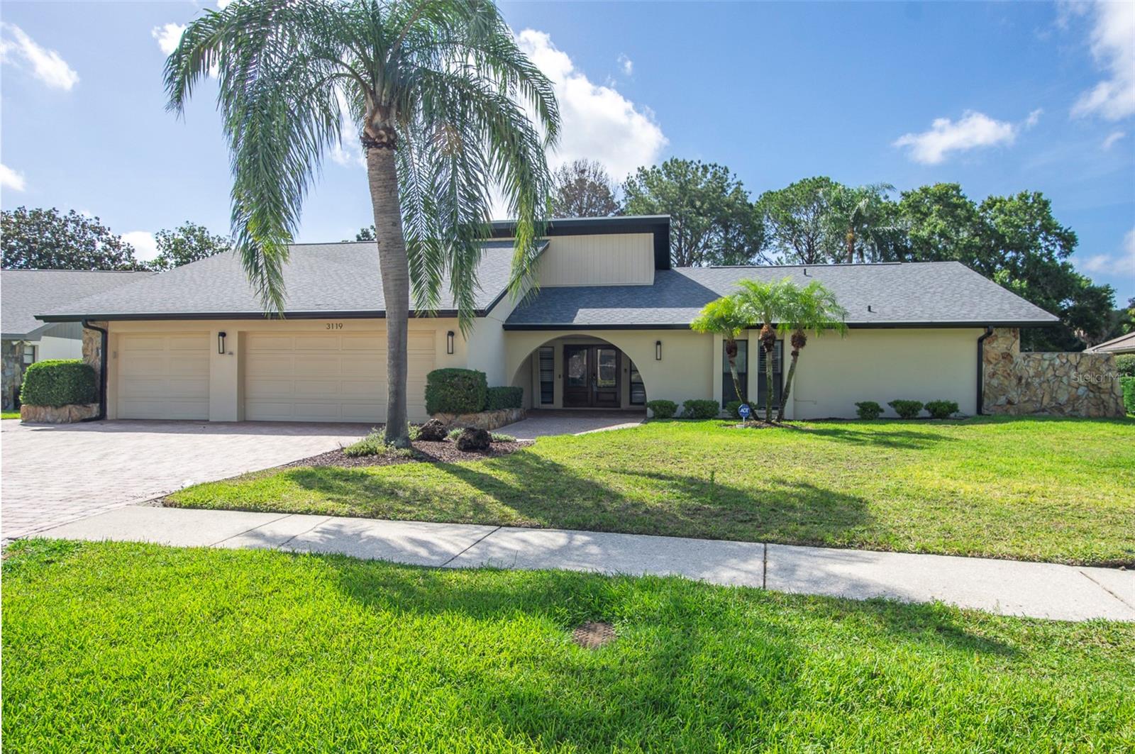 Single Family Residence em CLEARWATER, FL - Daniel Dourado
