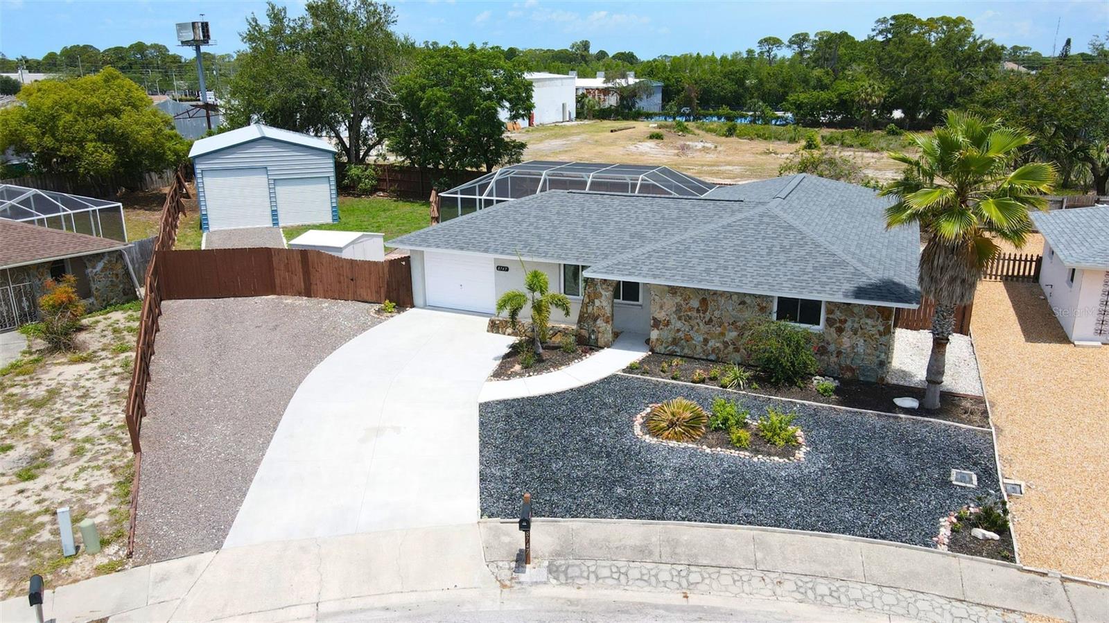 Single Family Residence in PORT RICHEY, FL - Daniel Dourado