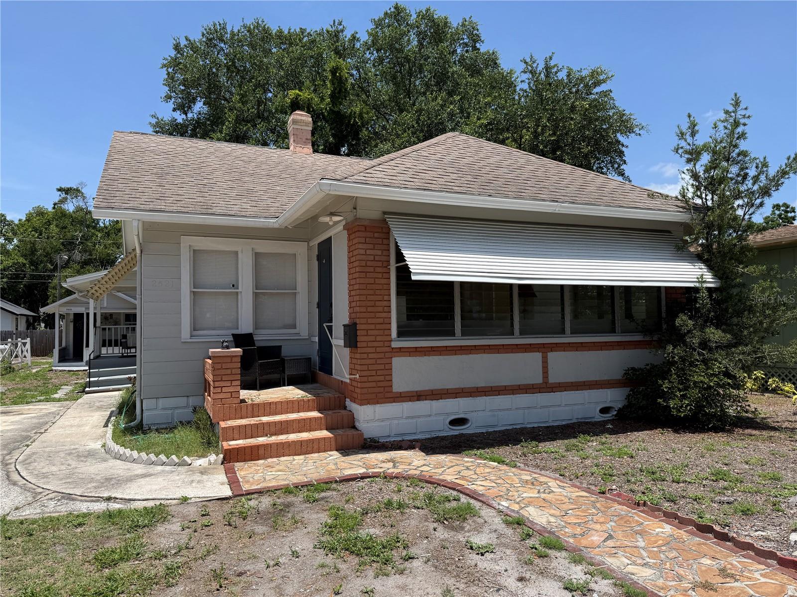 Single Family Residence em ST PETERSBURG, FL - Daniel Dourado