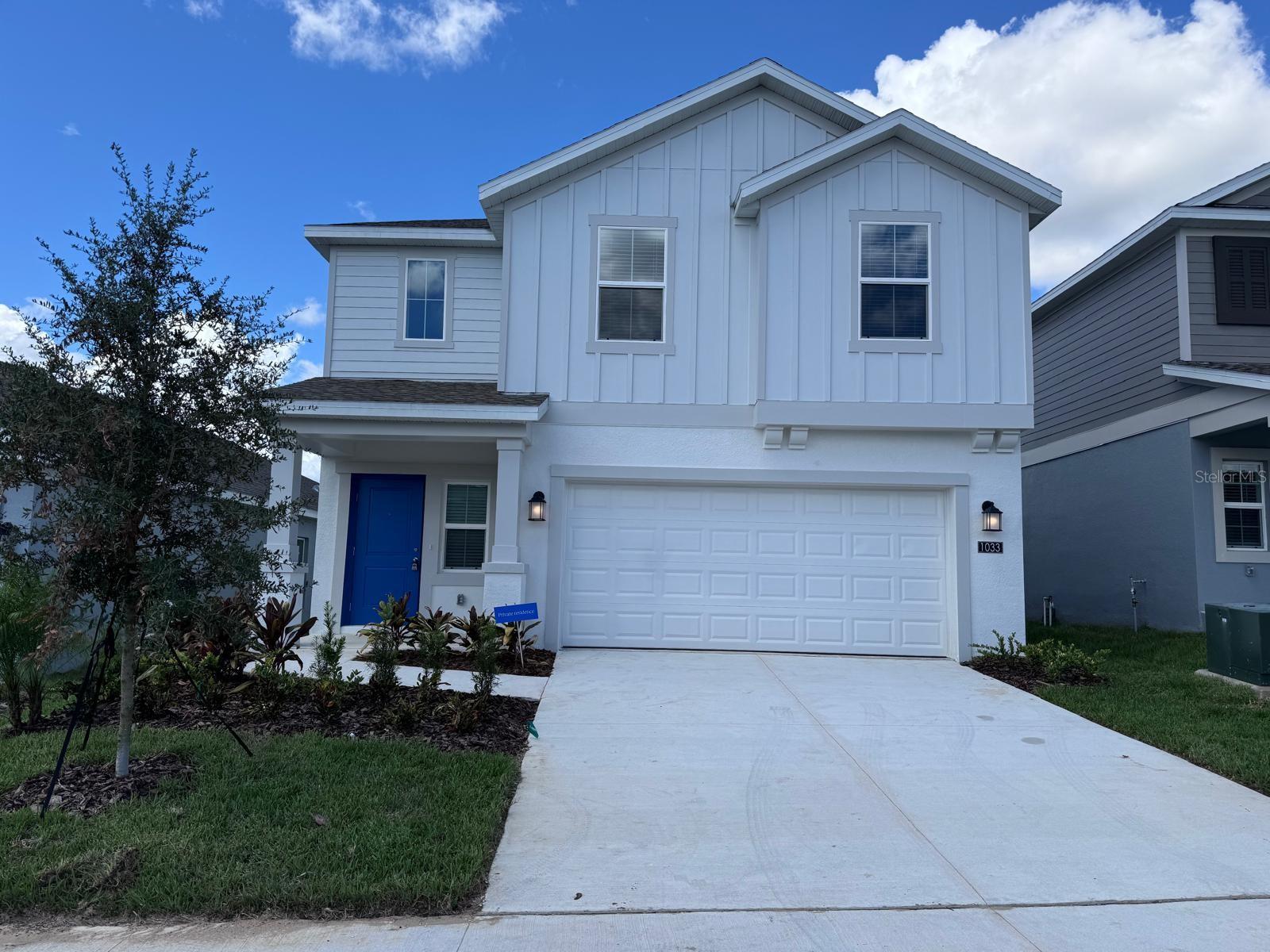 Single Family Residence in DAVENPORT, FL - Daniel Dourado