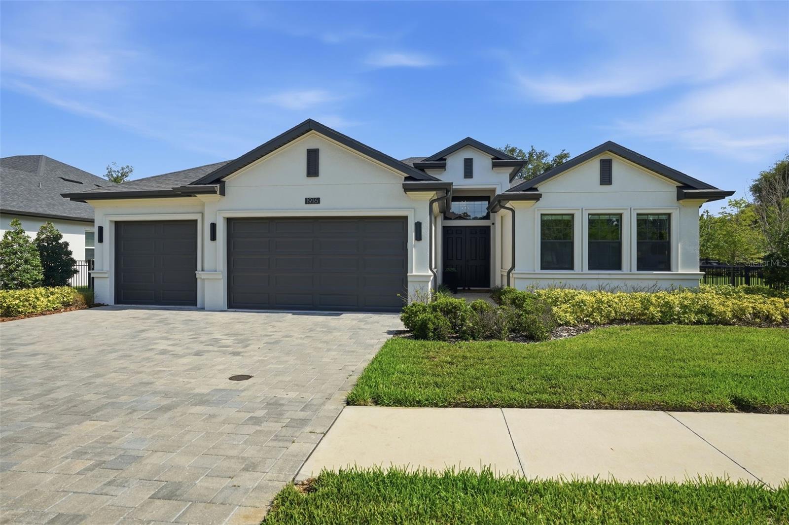 Single Family Residence em PALM HARBOR, FL - Daniel Dourado