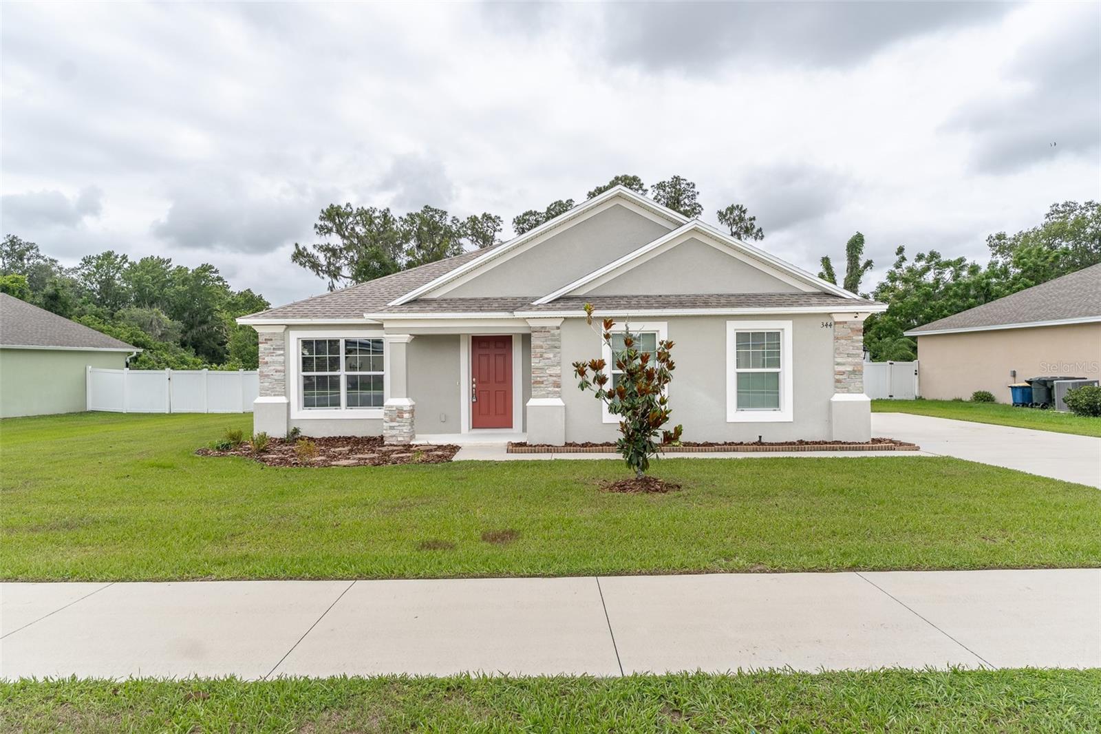 Single Family Residence in BARTOW, FL - Daniel Dourado