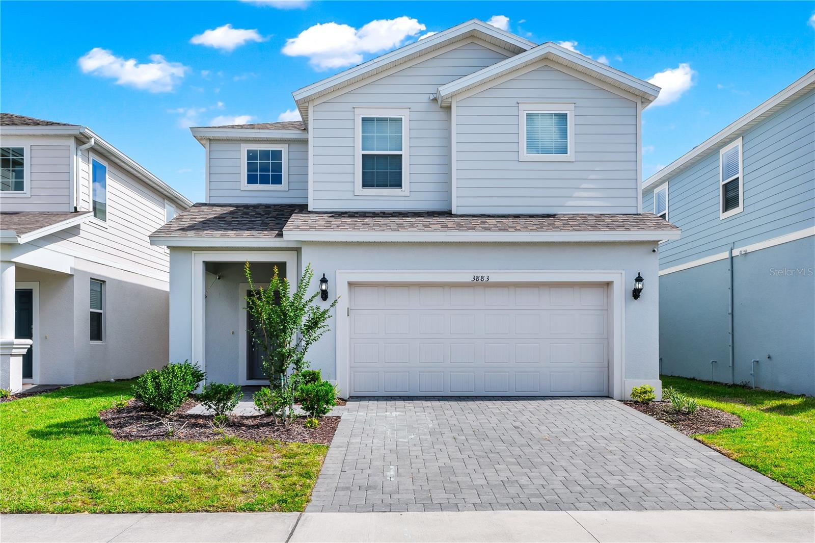 Single Family Residence in DAVENPORT, FL - Daniel Dourado