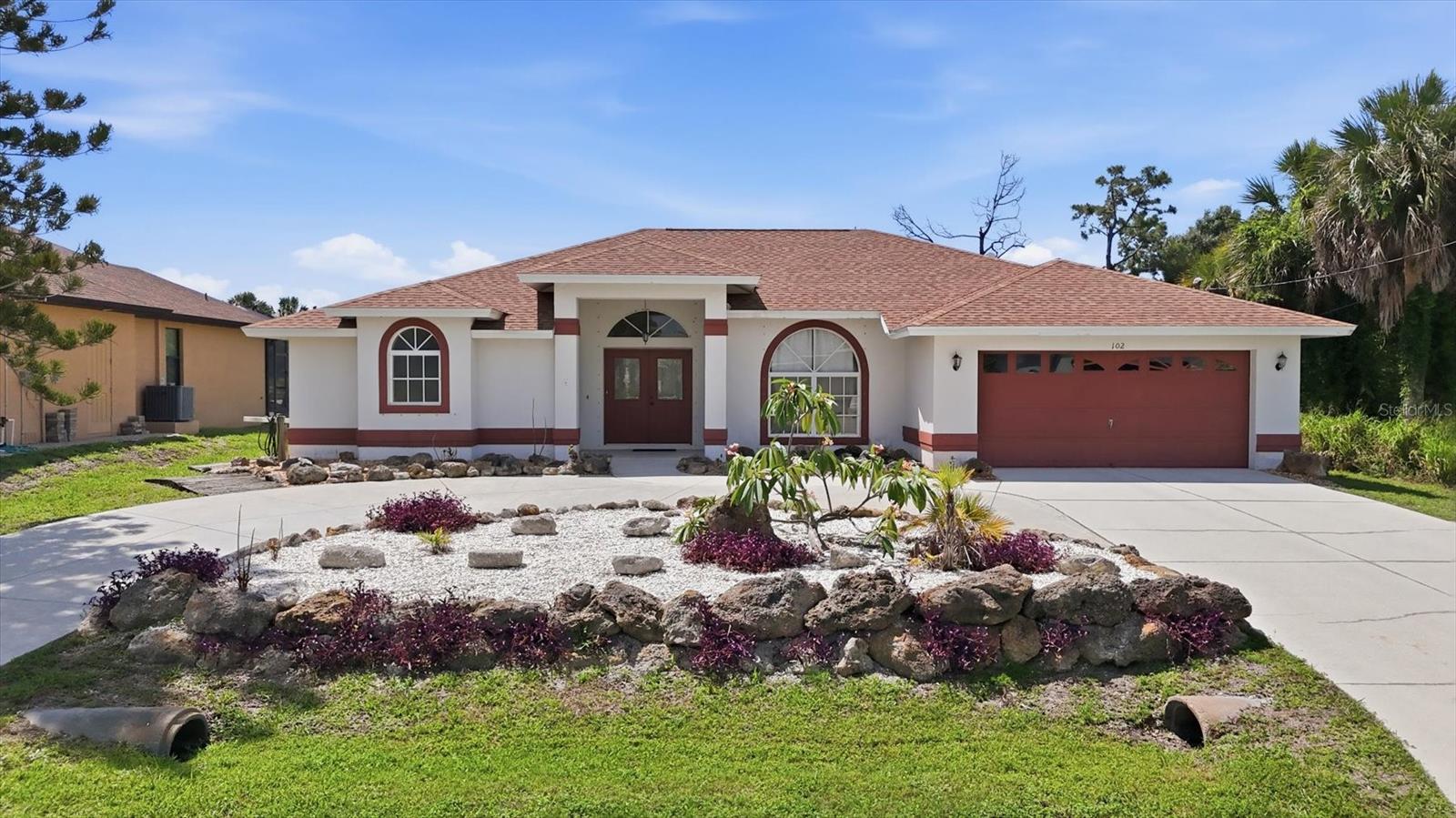 Single Family Residence em ROTONDA WEST, FL - Daniel Dourado
