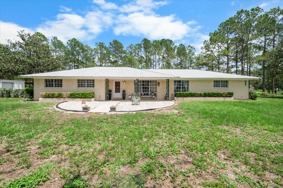 Single Family Residence em LAKE BUTLER, FL - Daniel Dourado