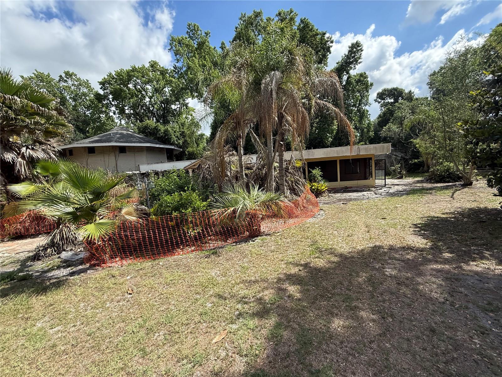 Single Family Residence in LAKELAND, FL - Daniel Dourado