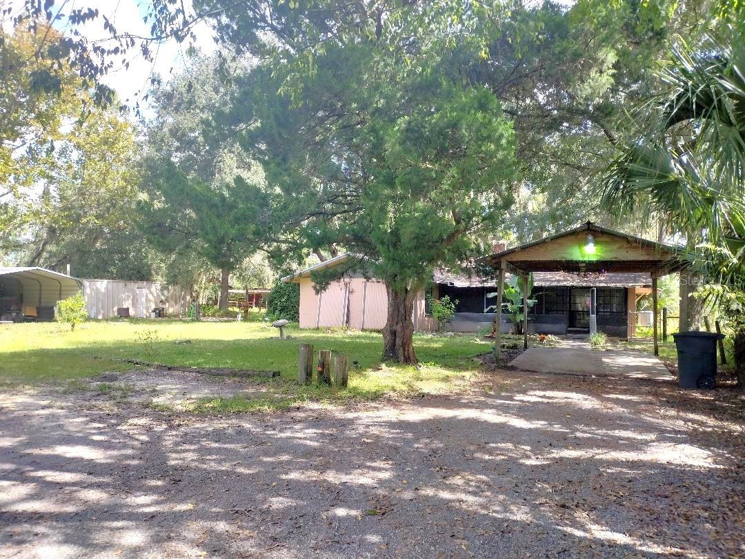 Single Family Residence in BUNNELL, FL - Daniel Dourado