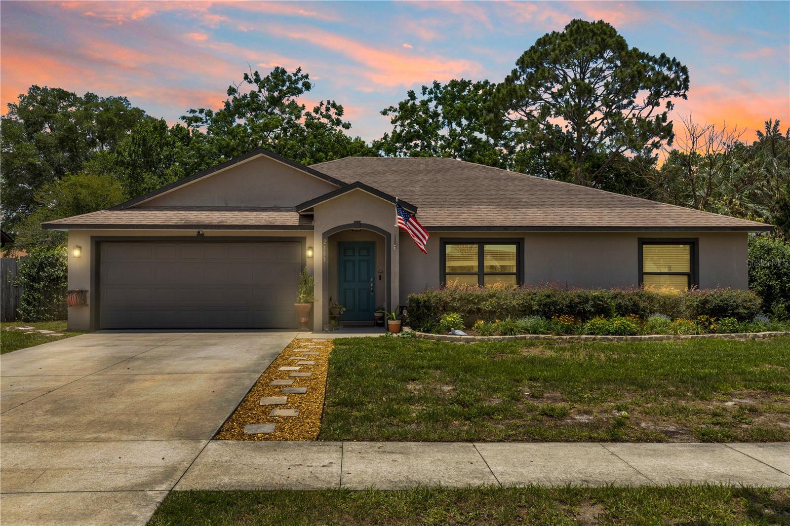Single Family Residence em DELTONA, FL - Daniel Dourado