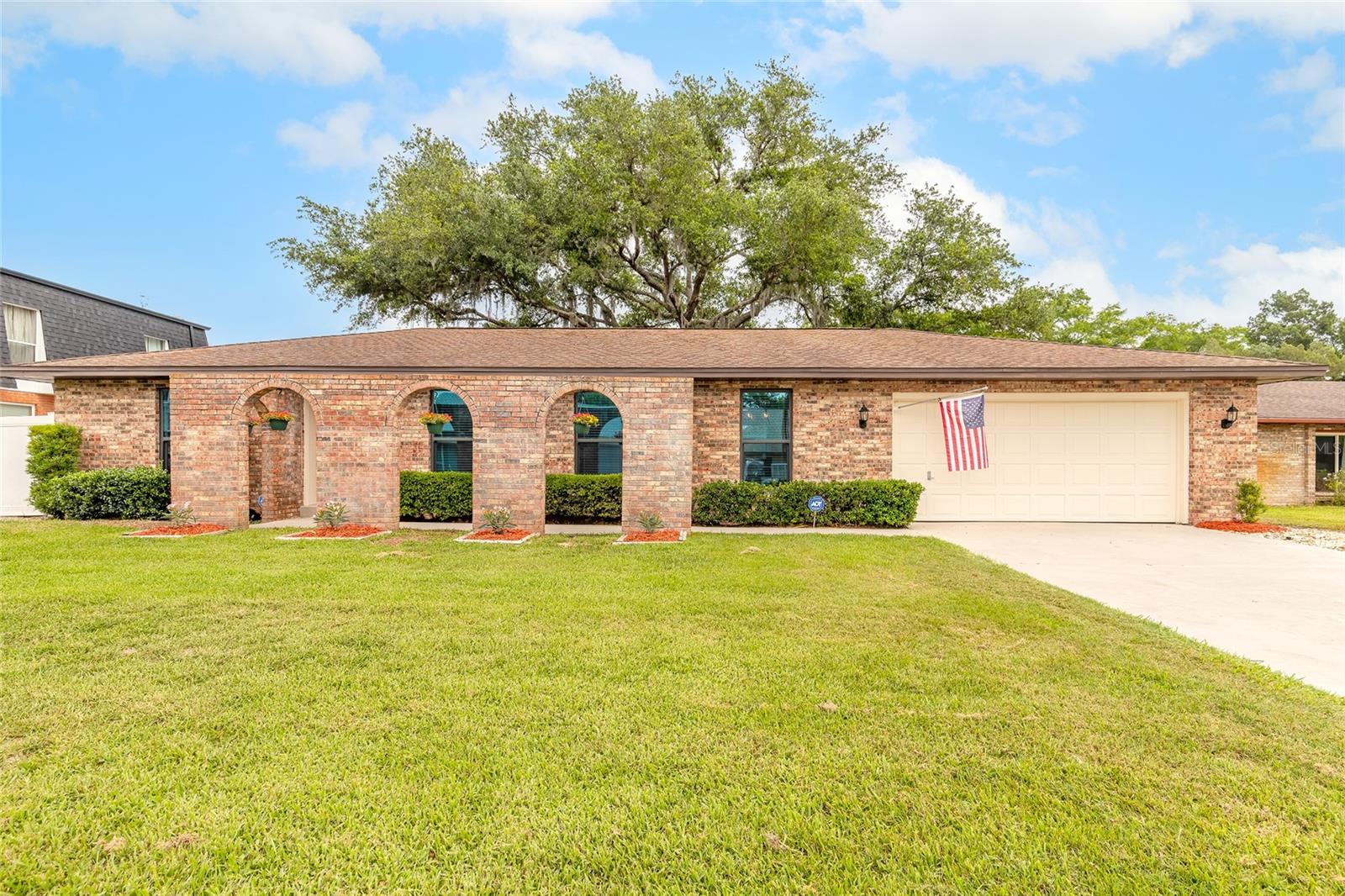 Single Family Residence in ORMOND BEACH, FL - Daniel Dourado