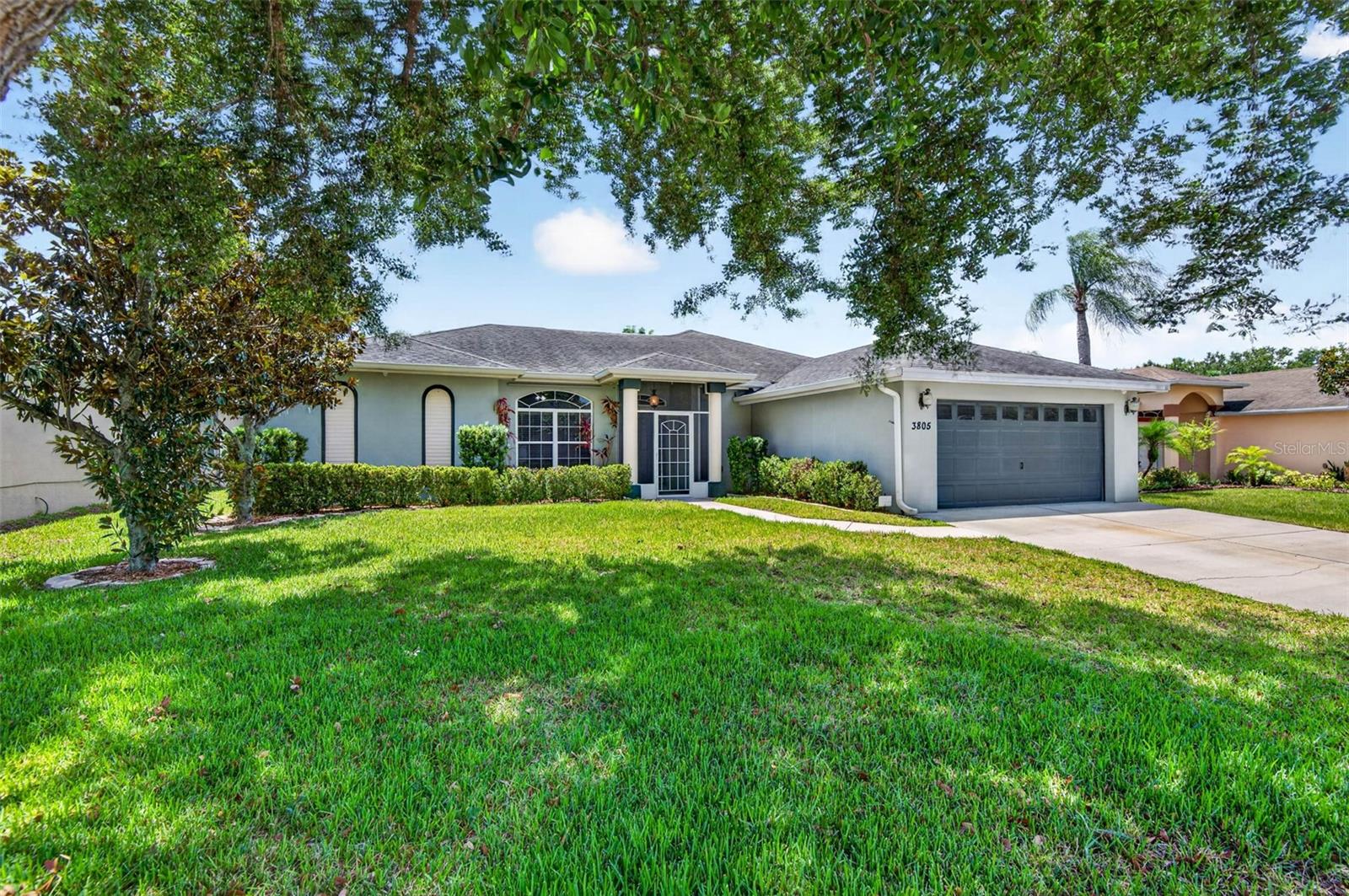 Single Family Residence in SUN CITY CENTER, FL - Daniel Dourado