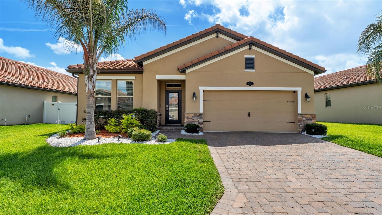 Single Family Residence in LAKELAND, FL - Daniel Dourado