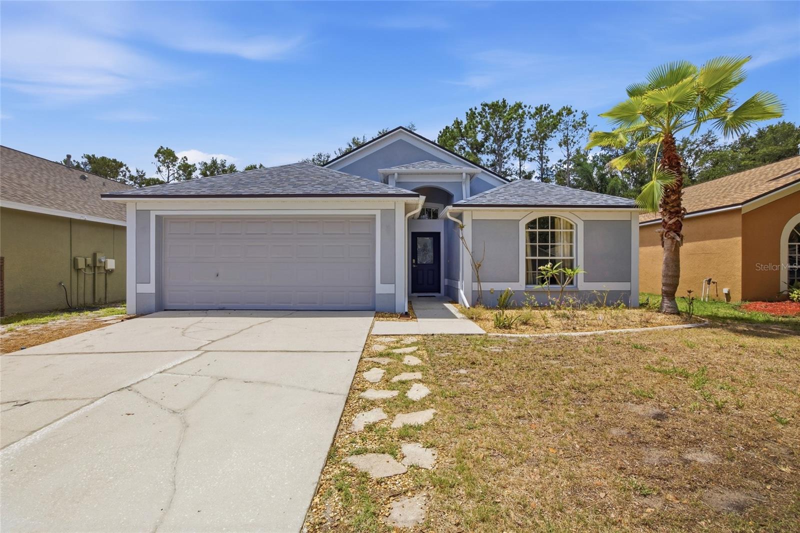 Single Family Residence in APOLLO BEACH, FL - Daniel Dourado