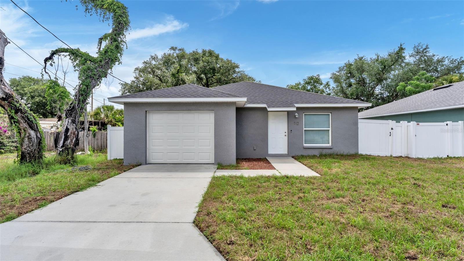 Single Family Residence in LAKELAND, FL - Daniel Dourado