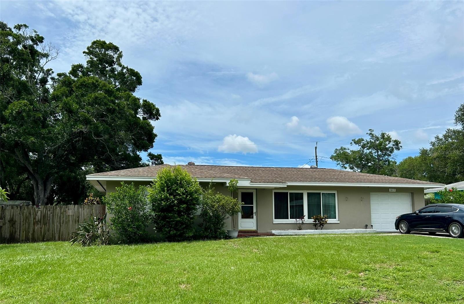 Single Family Residence em CLEARWATER, FL - Daniel Dourado
