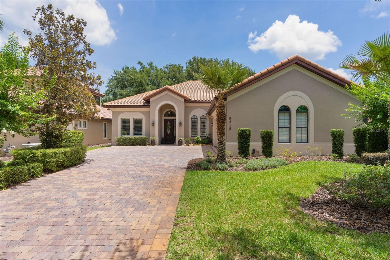 Single Family Residence em HOWEY IN THE HILLS, FL - Daniel Dourado