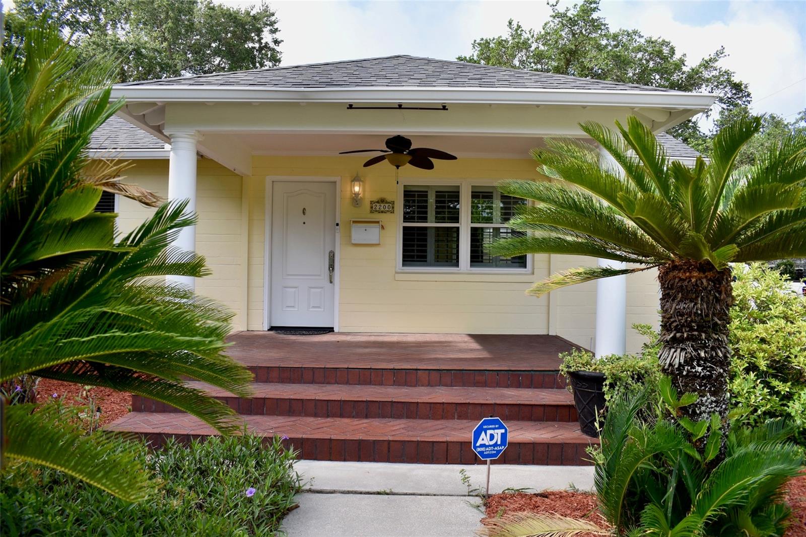 Single Family Residence em ORLANDO, FL - Daniel Dourado